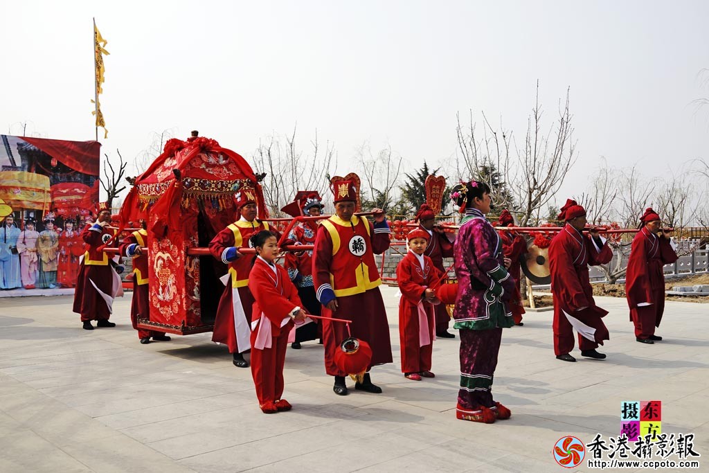 龙园古代婚嫁实景表演15..jpg