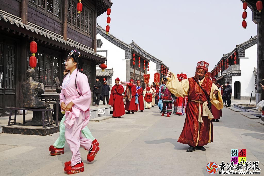 龙园古代婚嫁实景表演22..jpg