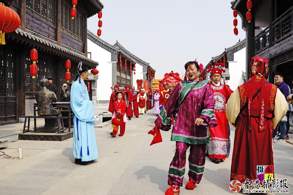 龙园古代婚嫁实景表演23..jpg