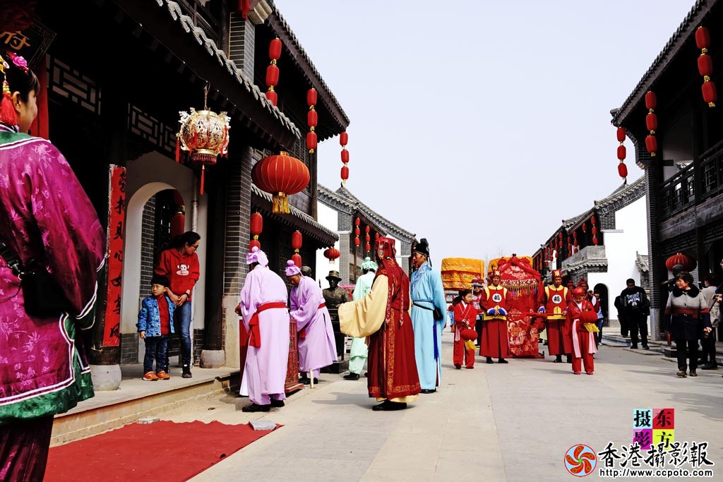 龙园古代婚嫁实景表演25..jpg