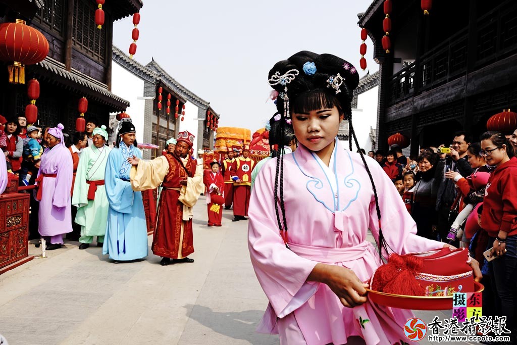 龙园古代婚嫁实景表演33..jpg