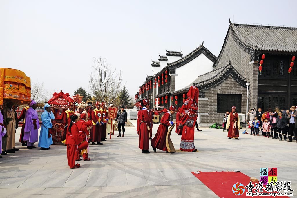 龙园古代婚嫁实景表演55..jpg