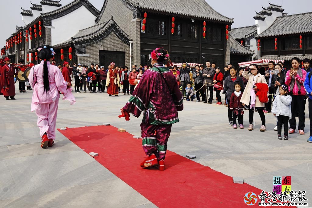 龙园古代婚嫁实景表演73..jpg