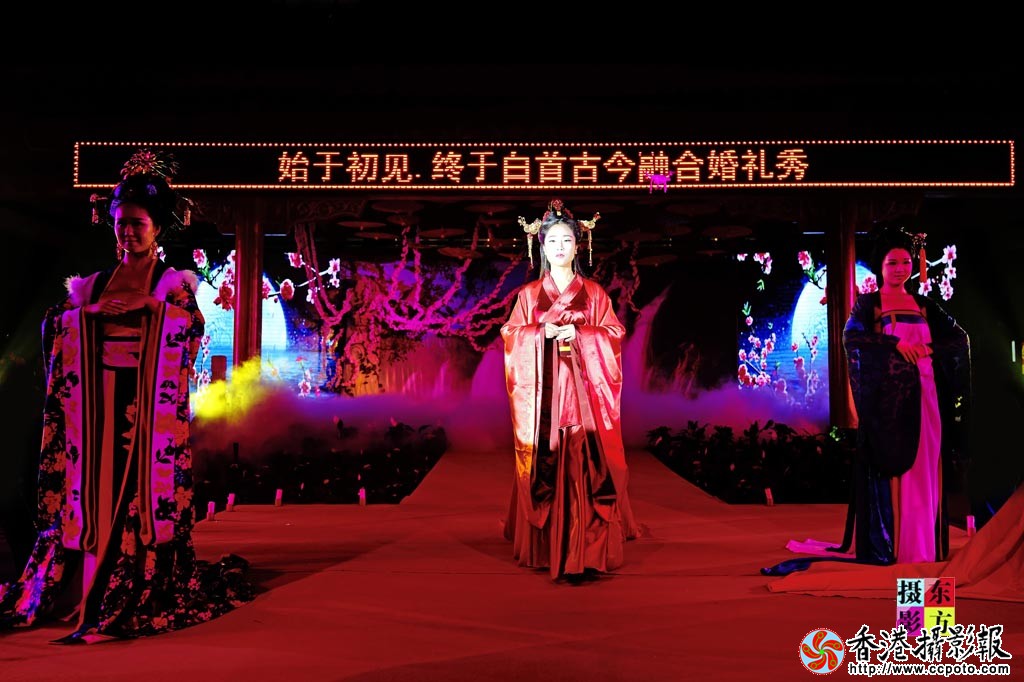唐装走秀7..jpg