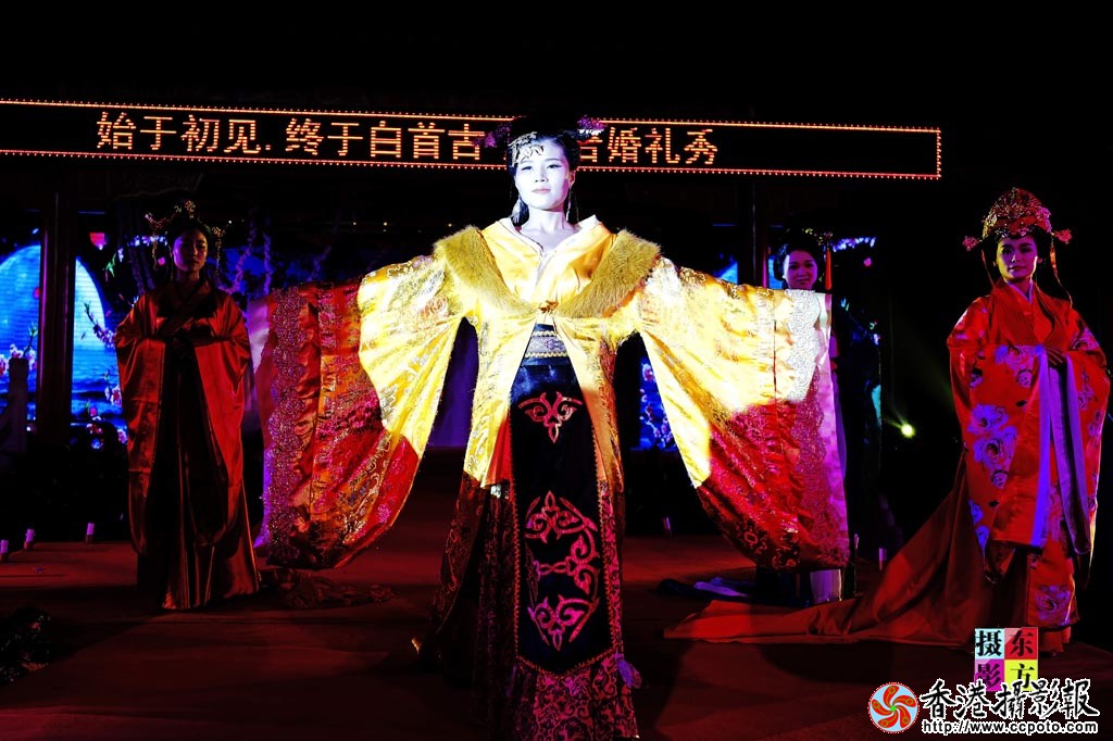 唐装走秀10..jpg