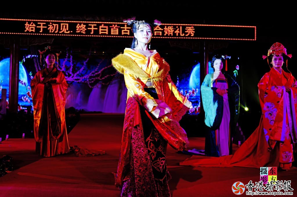 唐装走秀11..jpg