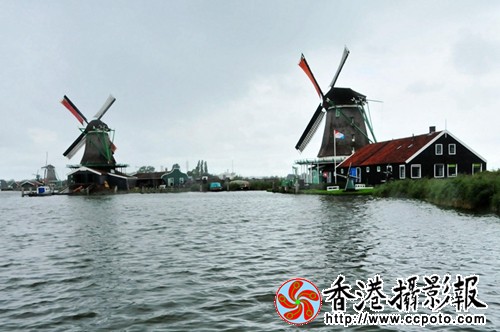 美丽的荷兰风车村