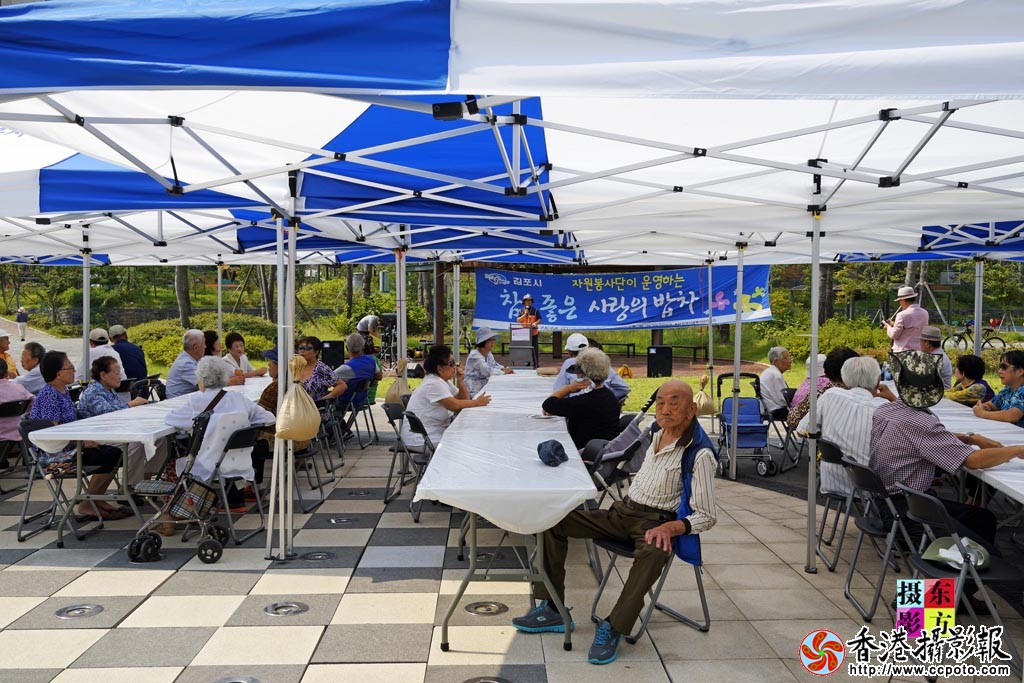 麻山洞的社区敬老日8..jpg