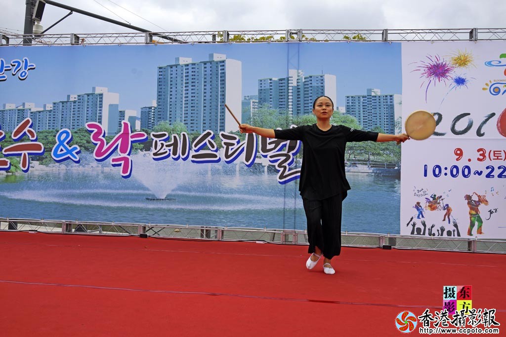 热闹的金浦文化艺术节19..jpg
