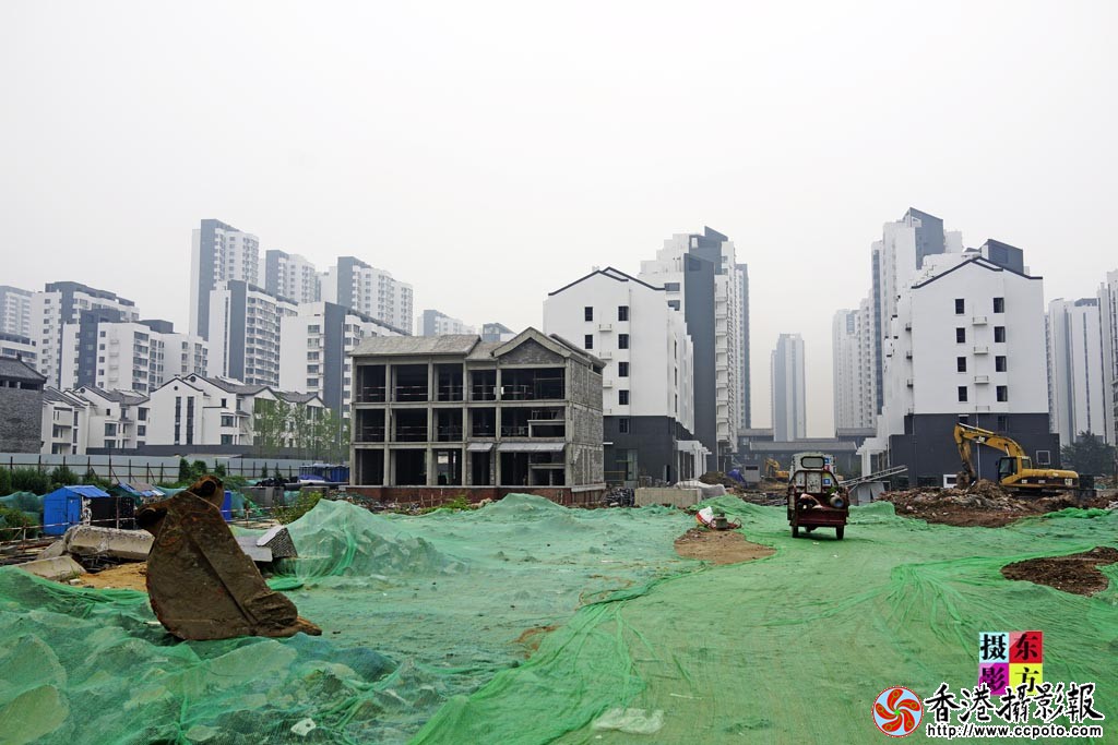 沂州路沿街商铺建设随拍4..jpg