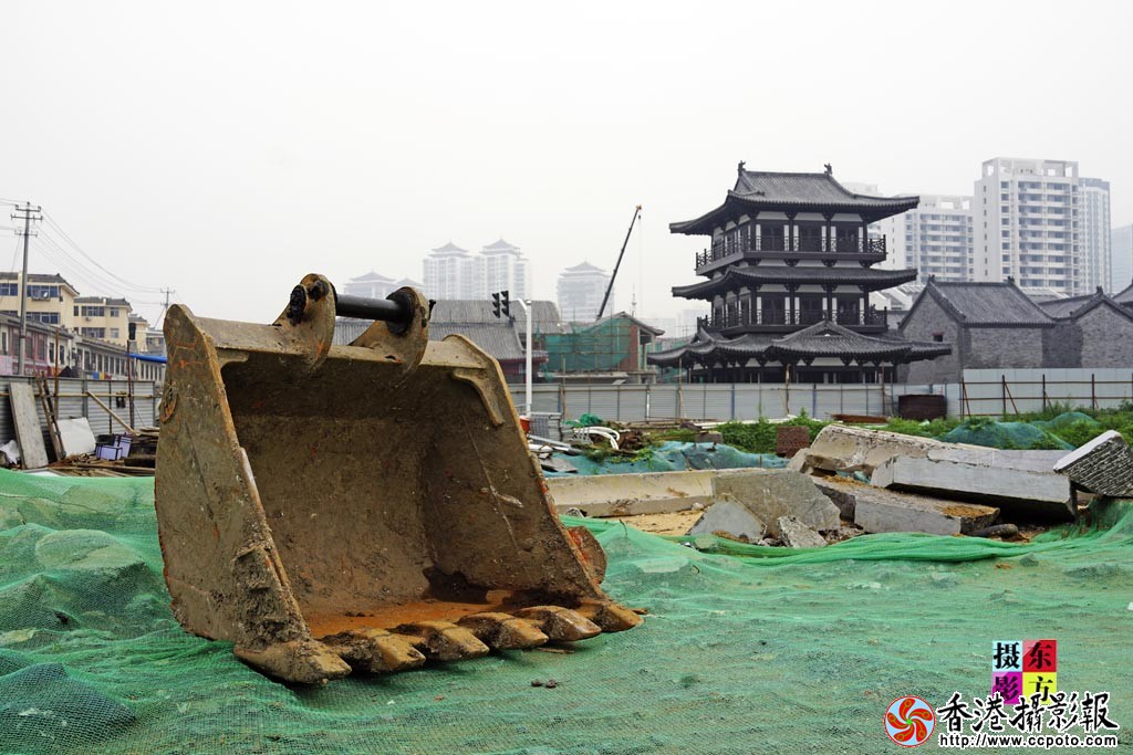 沂州路沿街商铺建设随拍11..jpg