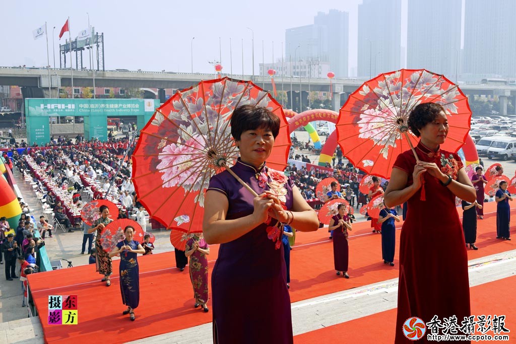 九九重阳爱心敬老千寿宴纪实19..jpg
