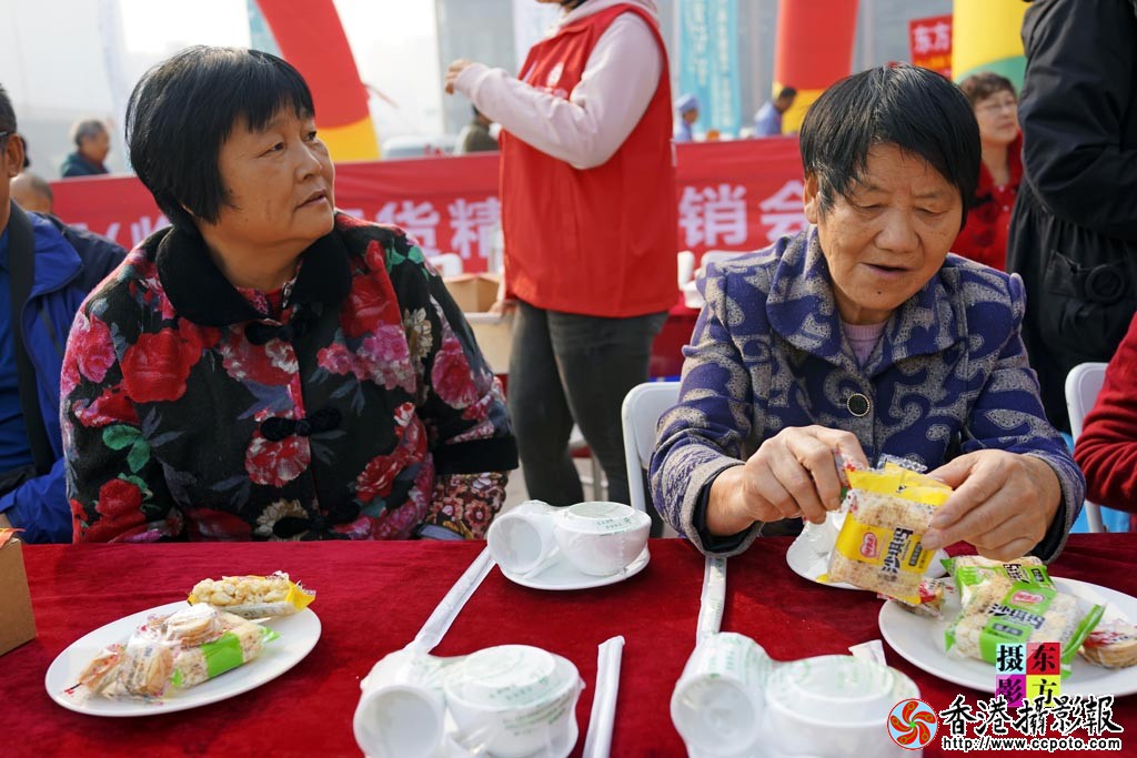 九九重阳爱心敬老千寿宴纪实48..jpg
