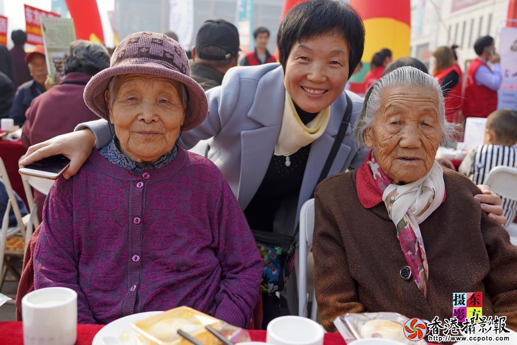 九九重阳爱心敬老千寿宴纪实53..jpg
