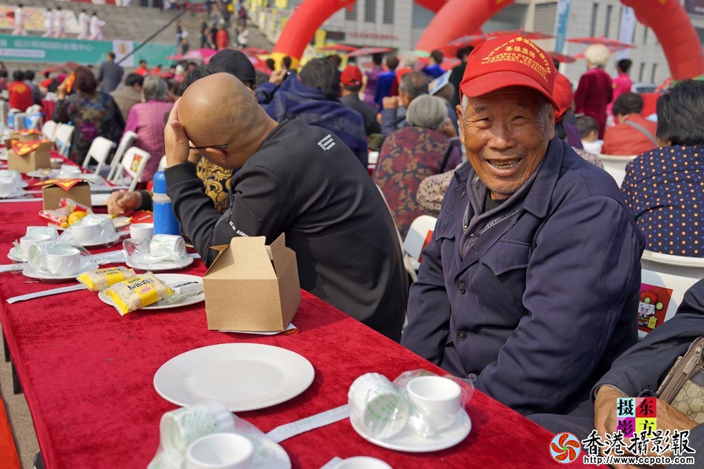 九九重阳爱心敬老千寿宴纪实59..jpg