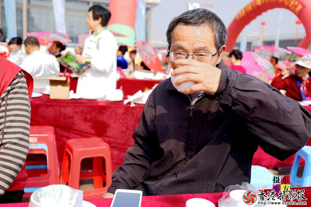 九九重阳爱心敬老千寿宴纪实63..jpg