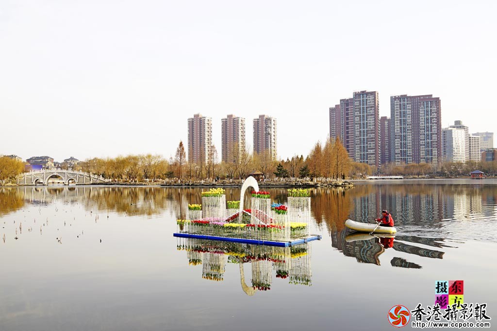五洲湖畔灯光秀73..jpg