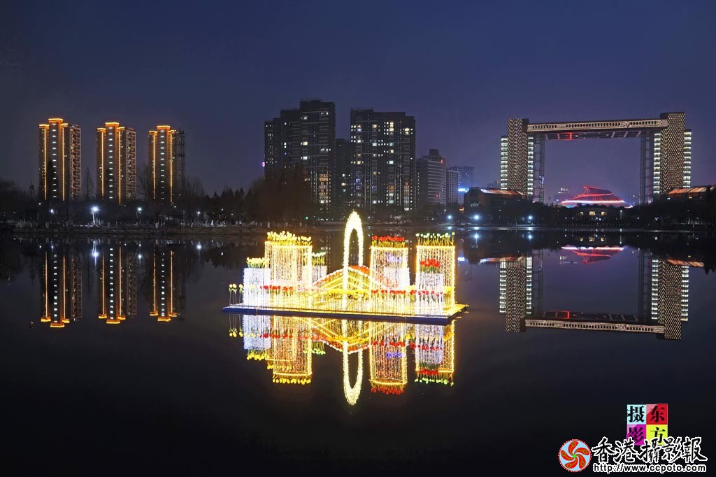 五洲湖畔灯光秀101..jpg