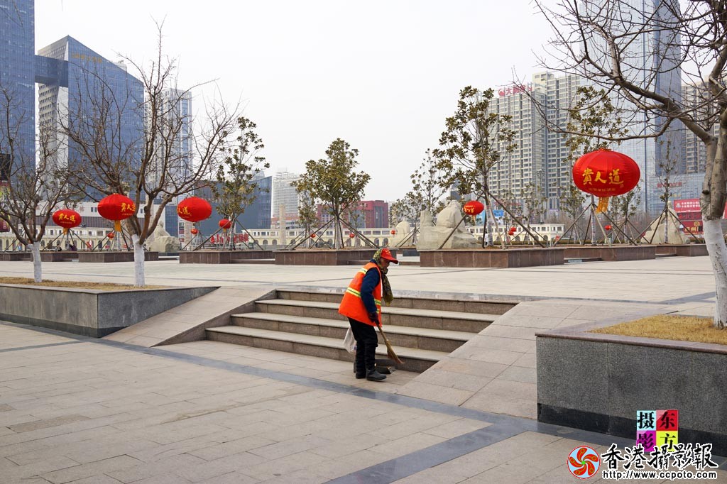 临沂人民广场节前随拍1..jpg