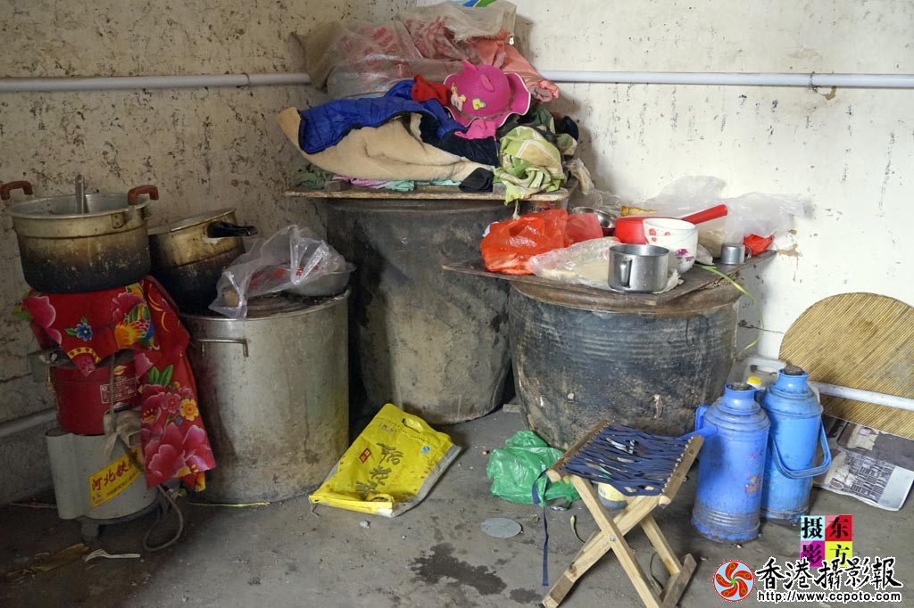 花沟社区病困儿童12..jpg