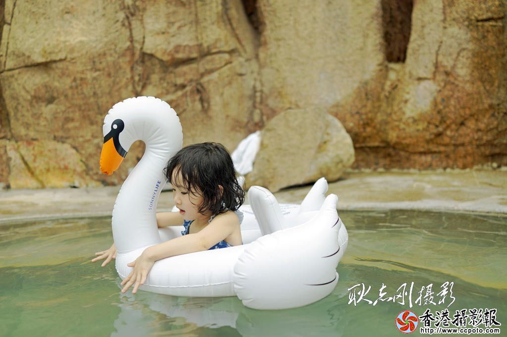 水中乐1..jpg