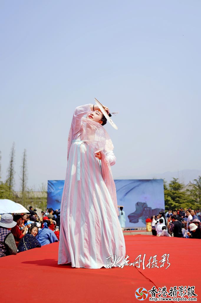 蒙山汉服走秀4..jpg