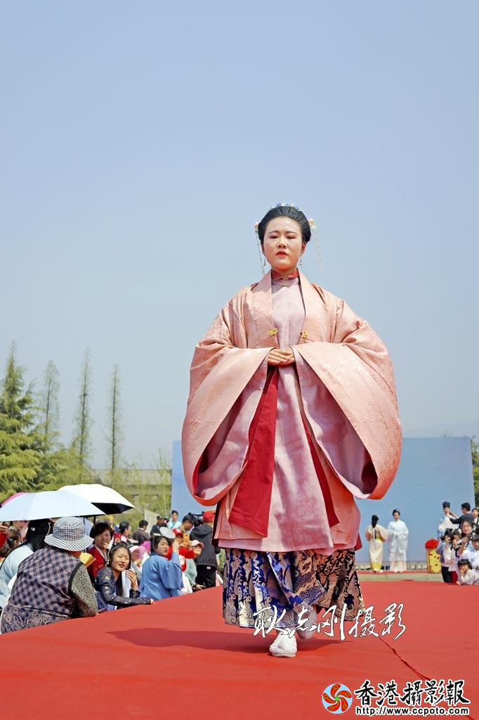 蒙山汉服走秀15..jpg
