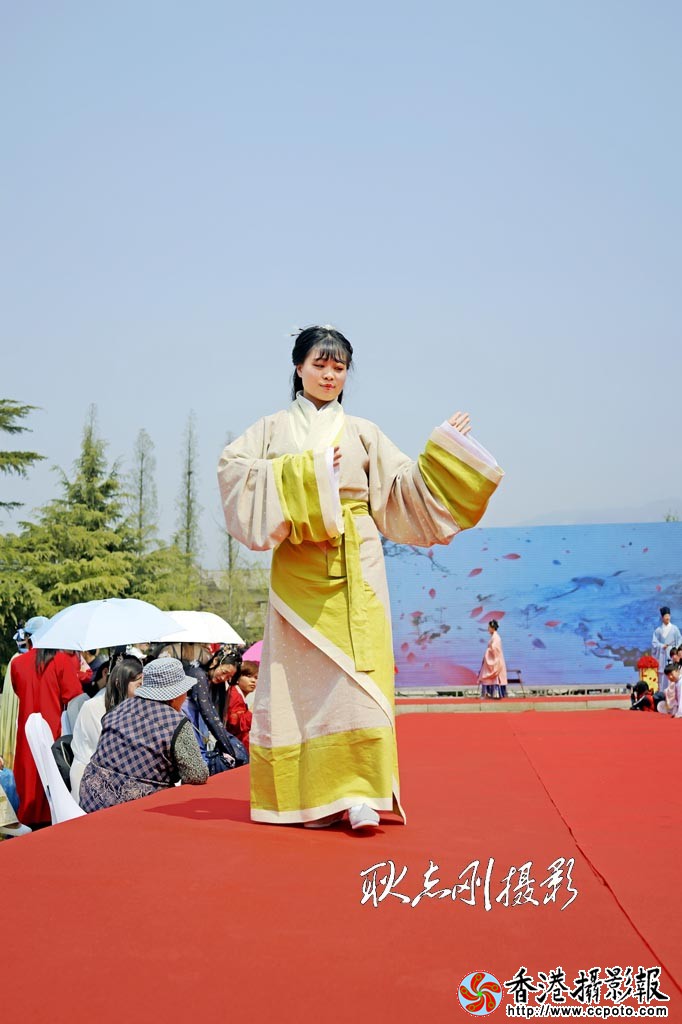 蒙山汉服走秀39..jpg