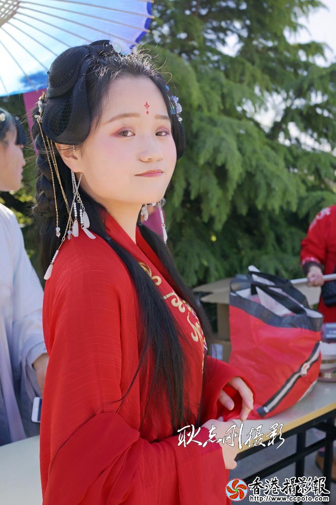 五一蒙山汉服女-8..jpg
