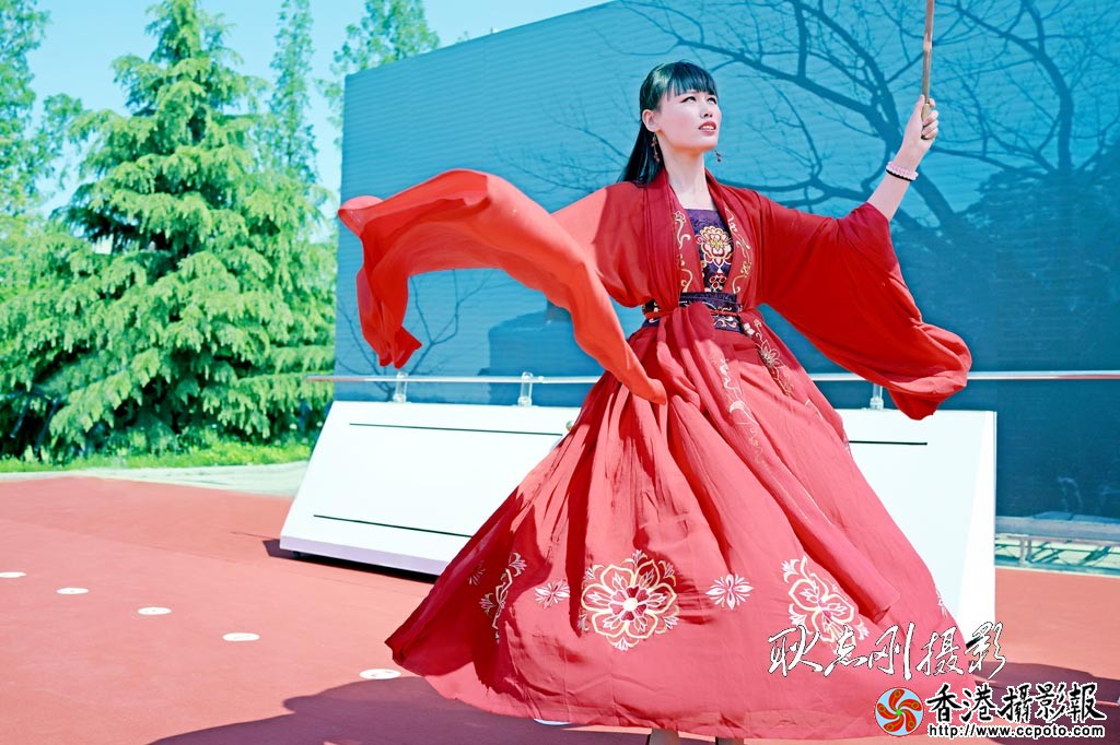 五一蒙山汉服女-9..jpg