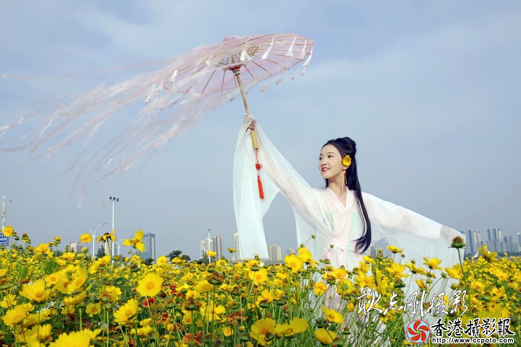 三和桥畔花仙子-15..jpg