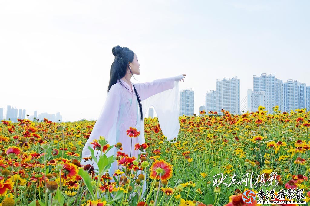 三和桥畔花仙子-23..jpg