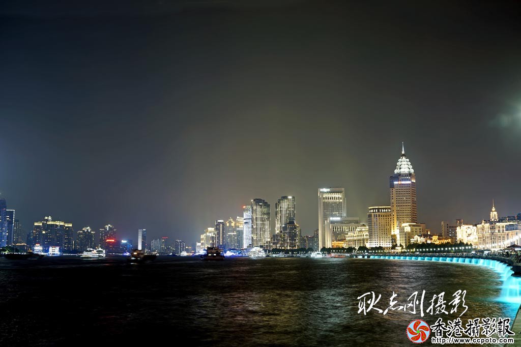 沿南京路去外滩-14..jpg