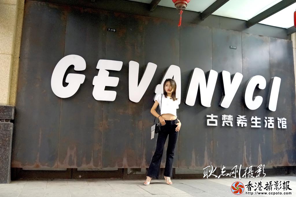 豪森丽都时尚人像街拍-28..jpg